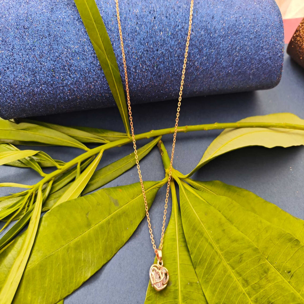 Queen Heart Rose Gold Necklace