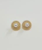 Queen's Pearl Stud Earrings